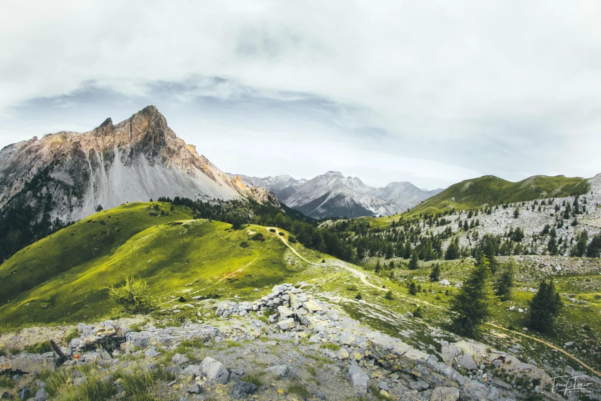 Montaż klimatyzacji Pruszków: jak wybrać firmę, ile kosztuje montaż, czas realizacji, wymagane zgłoszenia i 5 polecanych modeli do mieszkań