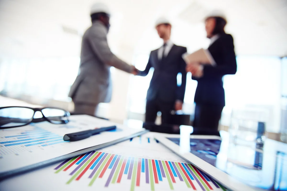 Usługi ADS w Danii: porównanie ofert, ceny, wymagania prawne i jak wybrać najlepszego dostawcę dla firm i ekspatów